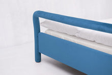 Load image into Gallery viewer, Temi Bed - Sun at Six