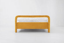 Load image into Gallery viewer, Temi Bed - Sun at Six