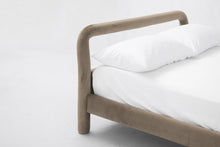 Load image into Gallery viewer, Temi Bed - Sun at Six