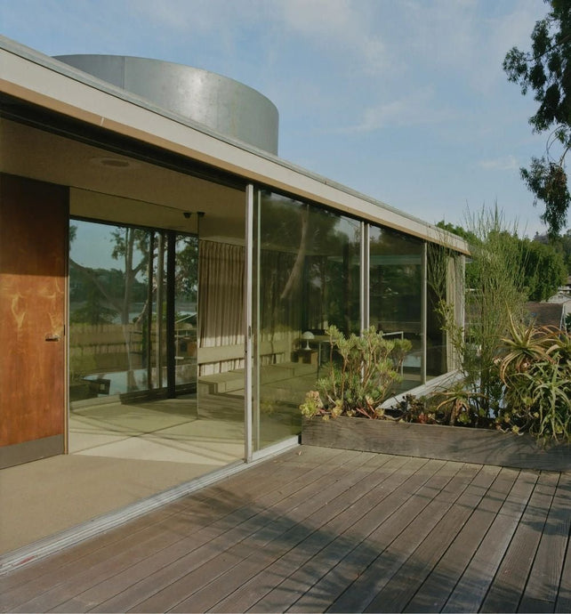 Richard & Dion Neutra VDL Studio & Residences: Modernism breathes in LA