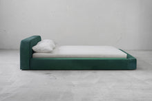 Load image into Gallery viewer, Spire Bed
