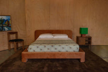 Load image into Gallery viewer, Gar Bed - Sun at Six
