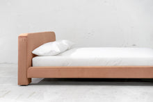 Load image into Gallery viewer, Gar Bed - Sun at Six
