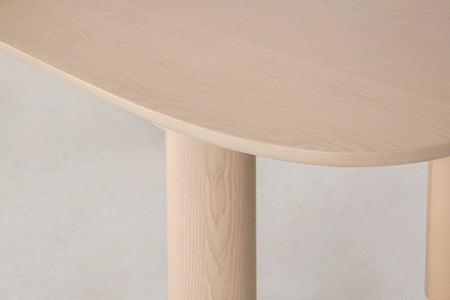 Ohm Dining Table