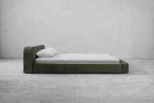 Load image into Gallery viewer, Spire Bed - Sun at Six
