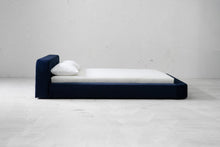 Load image into Gallery viewer, Spire Bed - Sun at Six

