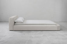 Load image into Gallery viewer, Spire Bed - Sun at Six
