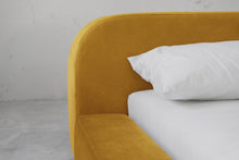 Load image into Gallery viewer, Spire Bed - Sun at Six
