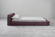 Load image into Gallery viewer, Spire Bed - Sun at Six
