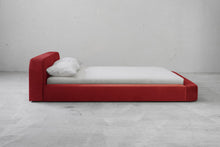 Load image into Gallery viewer, Spire Bed - Sun at Six
